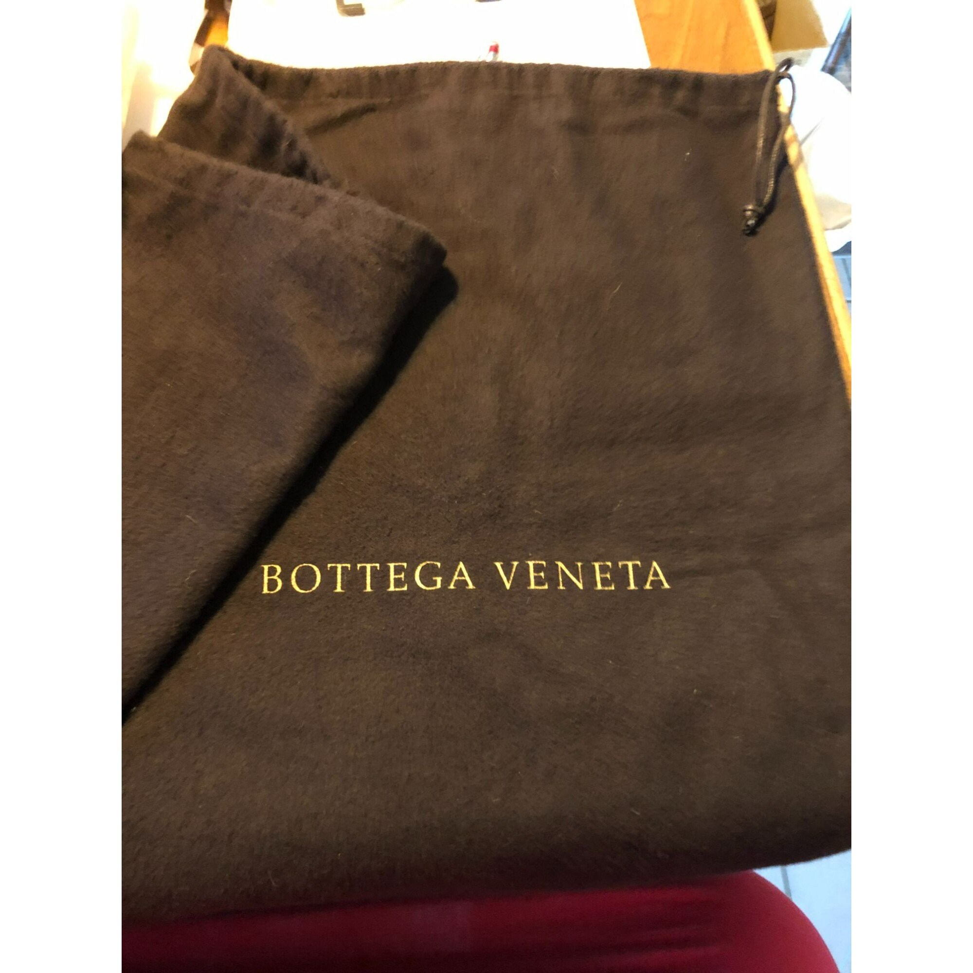 Bottega veneta deals dust bag