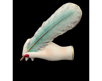 Writing Feather in Hand Vase Figurine Lenwile-Ardalt Japan Ceramic Hand Painted #6554 1940-44