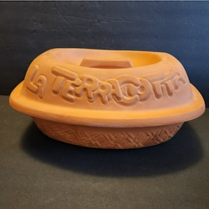 VINTAGE La Terracotta Baker Roasting Pan w/ Lid Terracotta Clay Slow Cooker FREE SHIPPING