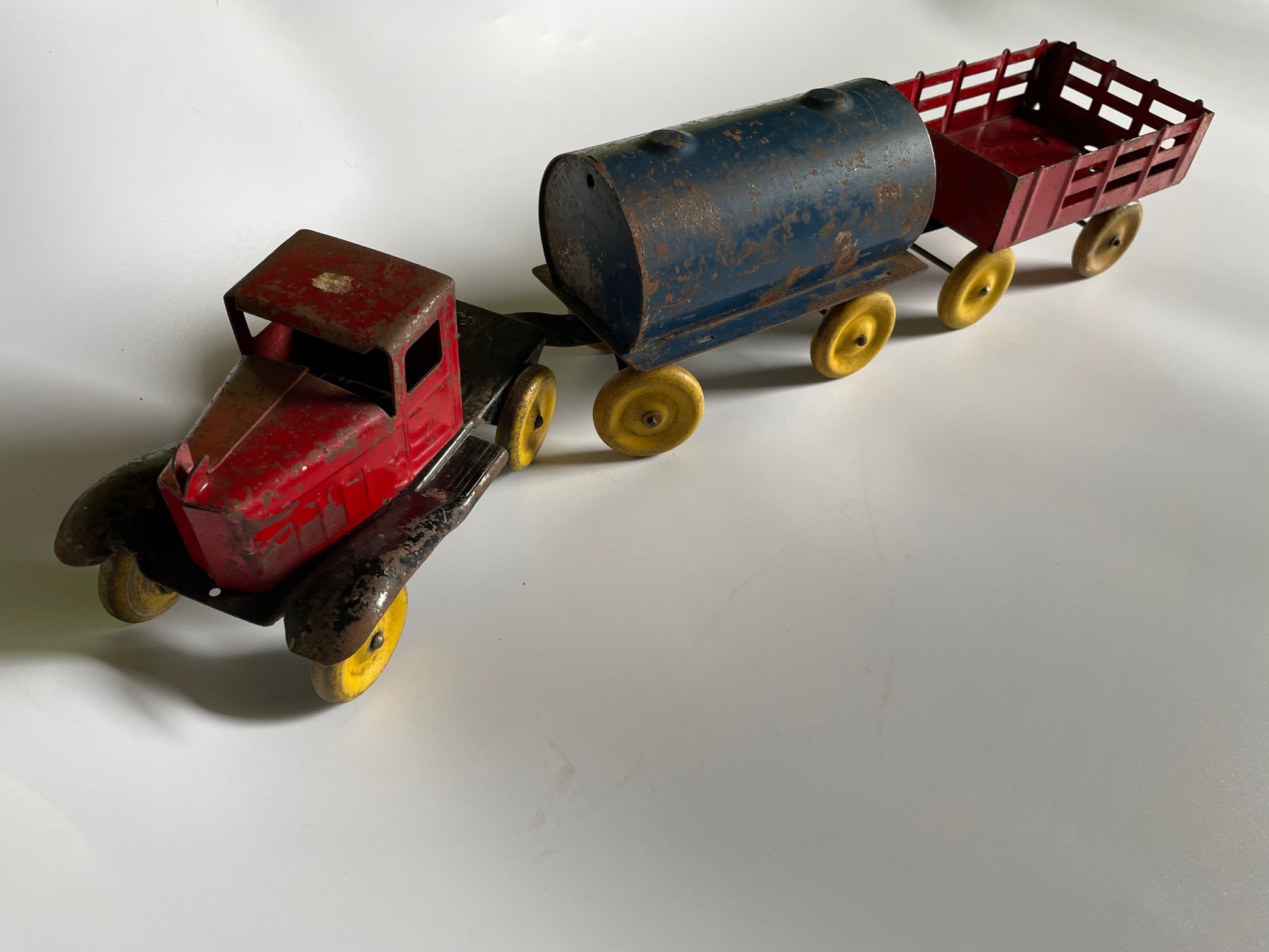 Wyandotte Truck Lines for sale Only 3 left at 60