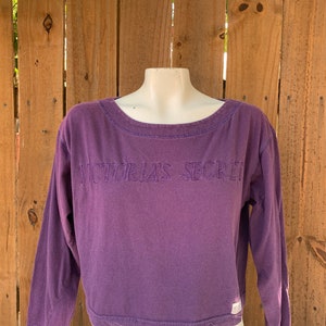 90’s Vintage Victoria’s Secret Country crop top size Small, Purple embroidered logo, Oversized, 90s, Retro.