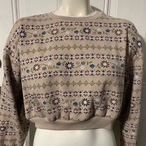 Vintage 90s custom reworked crew neck sweatshirt size M.