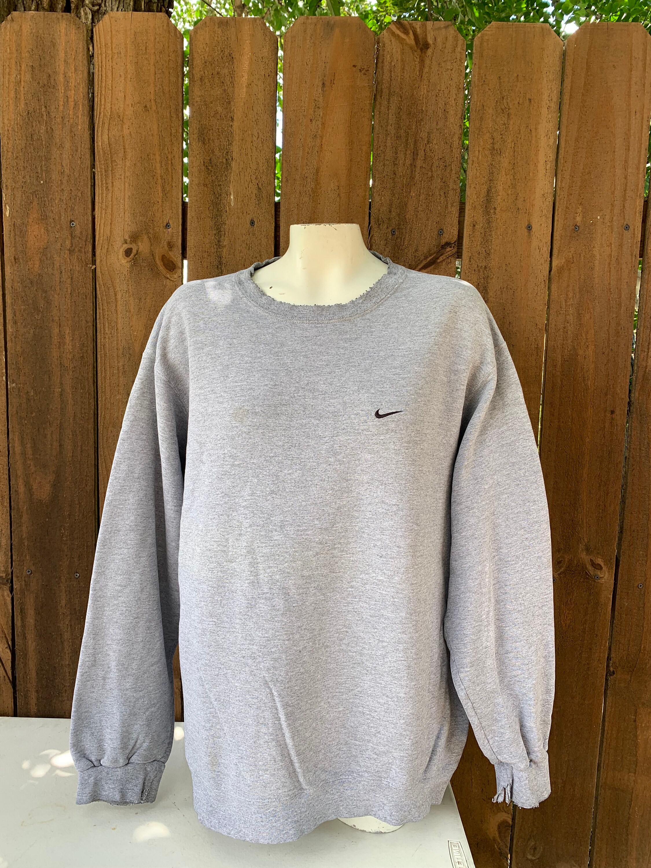 Baggy grey sweatshirt deals