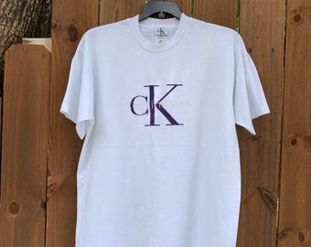 ★★Columbia★★ CU 80S VINTAGE CRACK LOGO SS TSHIRTS WHITE Designer fashion, Seoul-fully created | W Concept