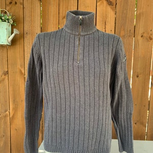 Y2K Vintage Calvin Klein half zip men’s sweater size Medium, Gray turtleneck sweater.