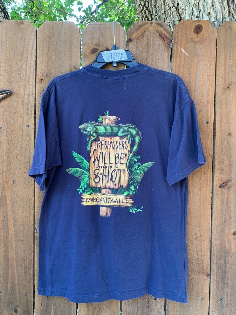 2002 Vintage “Trespassers will be offered a shot.” Margaritaville Jimmy Buffet Lizard T-shirt size Medium, Y2K, Streetwear, Urban Outfitters image 1