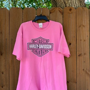 Lubbock Texas Harley Davidson Pink T-shirt Size 2XL, H-D Men's T