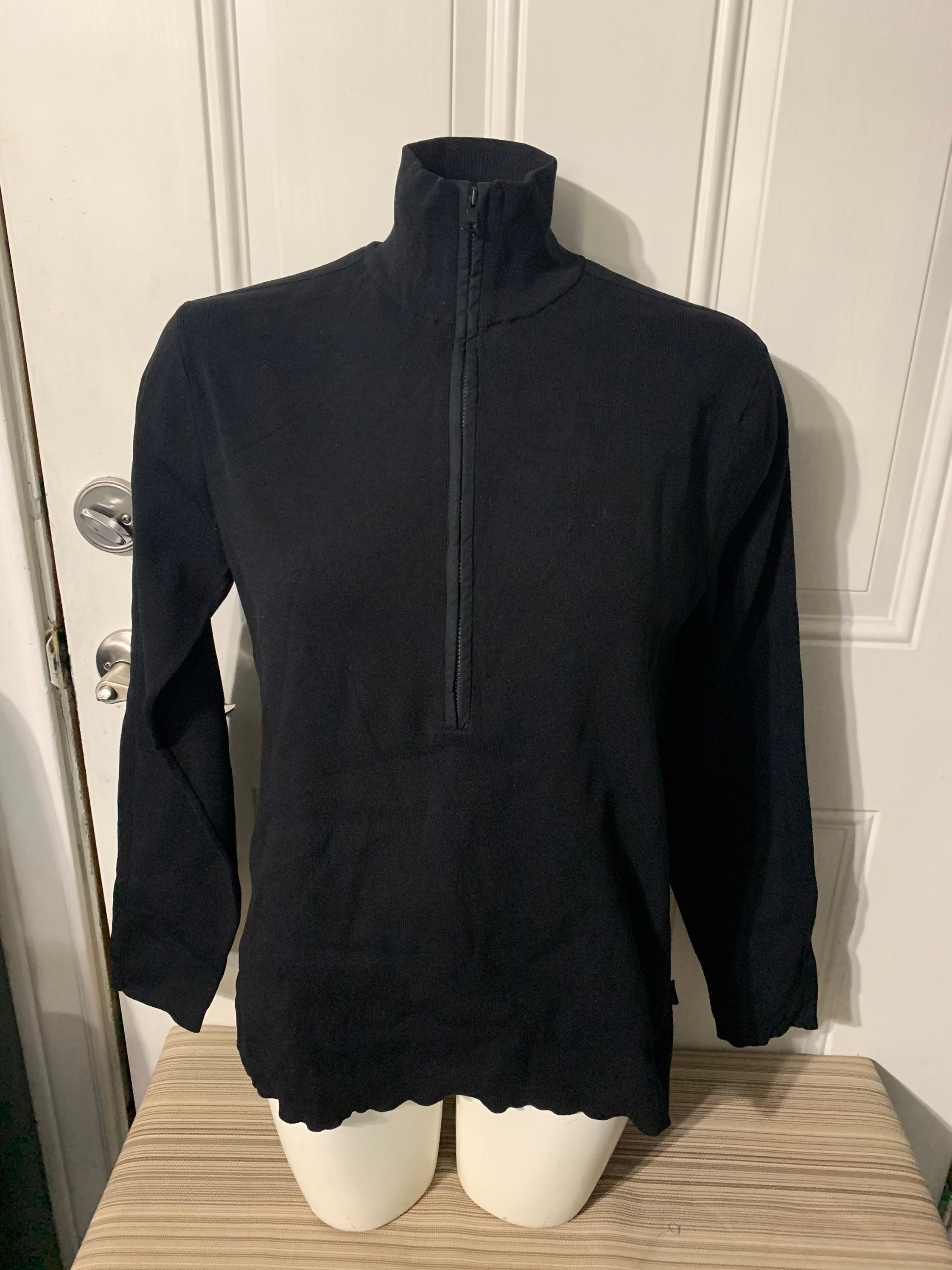 Vintage 90s Banana Republic Men's Luxury Casual Half Zip T
