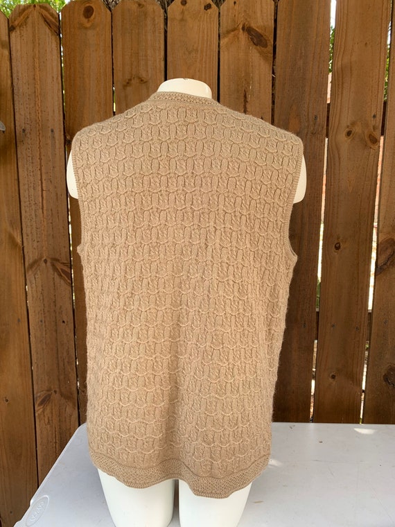 Vintage 90’s Tan button up sweater vest, Ladies V… - image 4