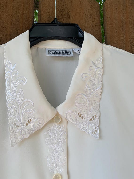 90 年代ヴィンテージ Christie & Jill ベージュ刺繍ブラウス、サイズ 