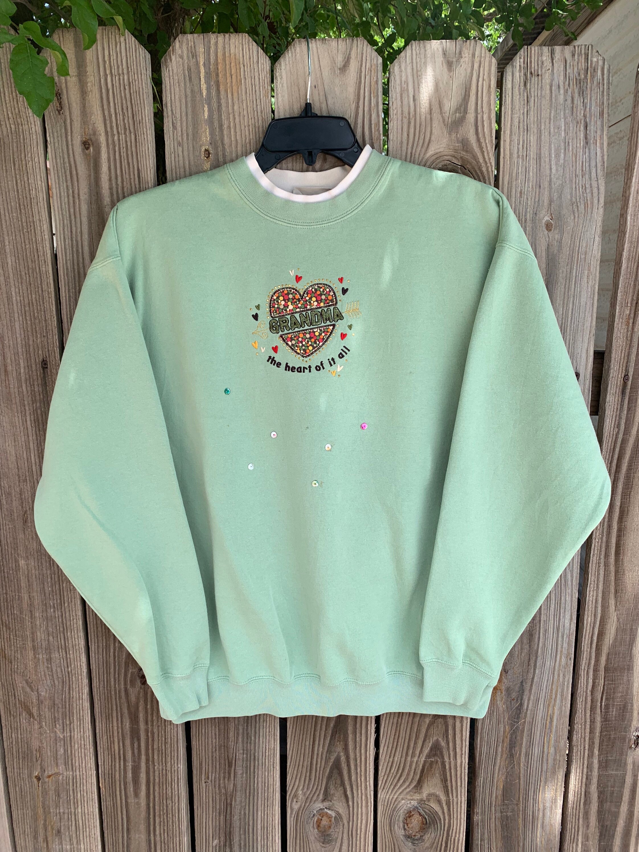 SinaiVintage Vintage 90s Grandma's Love Sweatshirt, Grandma Sweater Size Xl.