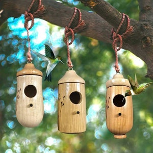 Hummingbird House Wooden Hand Craft Ornament Outdoor Garden Patio Hanging Decor