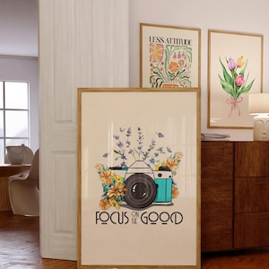 Focus On The Good Print, Retro Wall Art, Wall Art Quotes, Inspirational print, Digital Download, Large Printable Art, Retro Poster, Flowers
