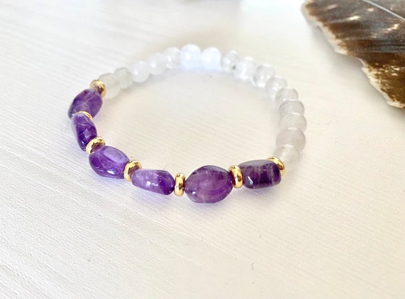 STONE BEAD BRACELET 6 MM W/GOLD BEADS WHITE JADE STONE BEAD BRACELET 6 MM W/GOLD BEADS WHITE JADE