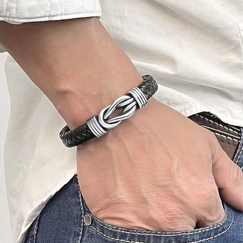 À mon fils/petit-fils, bracelet infinity en cuir, nom gravé personnalisé, bracelet en cuir pour homme, cadeau de remise des diplômes image 4