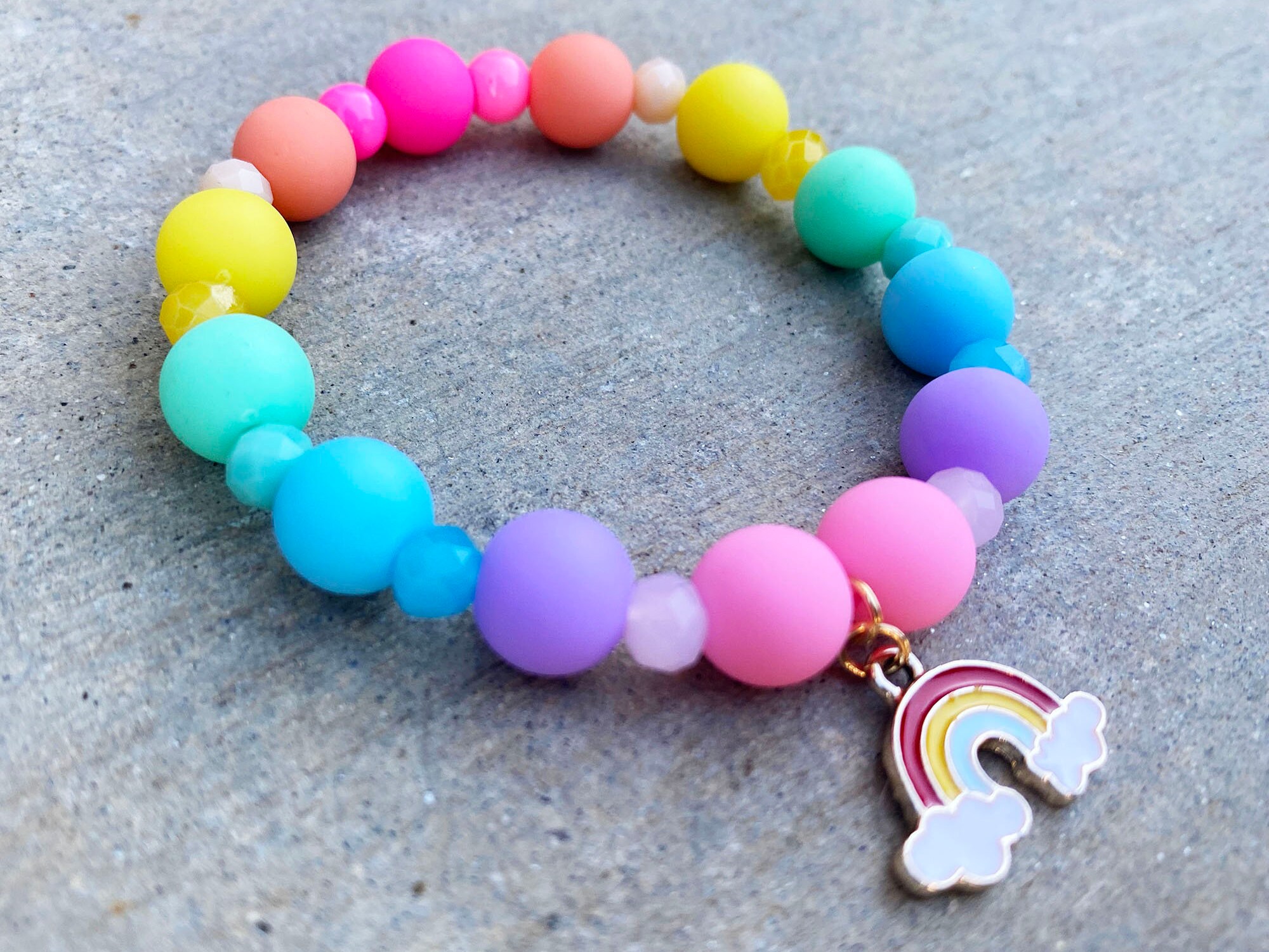 Bandolier★レインボー ペブルレザーチャーム★RAINBOW Charm Rainbow Charm Bracelet - Etsy