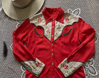 Vintage 1940's Besticktes Gabardine Cowgirl Shirt (Größe 34-36)