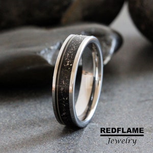 Guitar String Meteorite Wedding Ring, Meteorite Black Gibeon Tungsten  Carbide 8mm 6 mm 4mm band