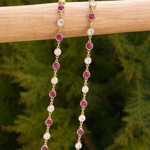 Collar de diamantes y rubíes en oro amarillo de 14 quilates (más de 18 pulgadas de largo)