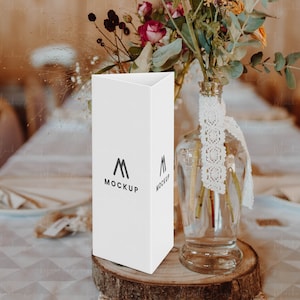 Maquete de cartão de mesa com três dobras de casamento, maquete de menu de casamento, maquete de número de mesa de casamento, maquete de menu de bebidas, maquete de cartão dobrado, maquete de programa