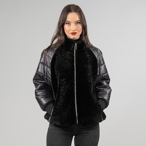 Black Sheepskin Jacket with Fur Lining – Modern Winter Elegance