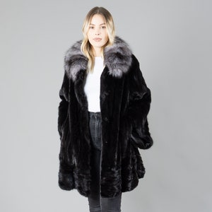 Real Black Mink Fur Coat with Fox Fur Collar – Timeless Winter Elegance