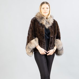 Real Brown Mink Fur Cape Coat With Fox Fur Details Women Winter Bell-Type Sleeves