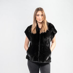 Genuine Mink Fur Vest In Black Color
