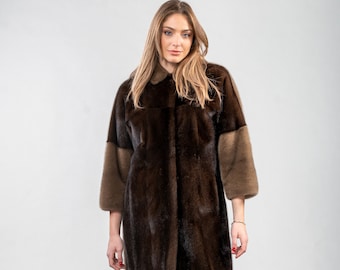 Minkpälskappa med krage i brun färg