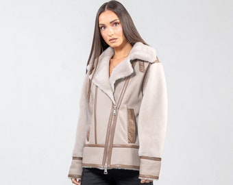 Women's Sheepskin Jacket In Beige Color