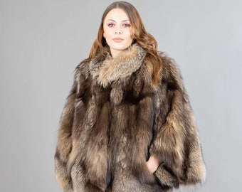 Genuine Fox Fur Cape Coat In Brown Color With A Fluffy Fur Collar