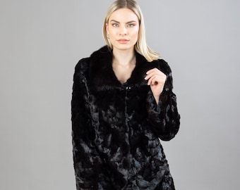 Jacka av äkta minkpäls i svart färg