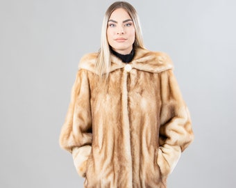 Veste à capuche en fourrure de vison véritable de couleur beige