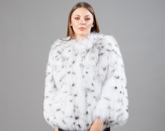 Real Fox Fur Jacket With A Short Fur Collar In White Color Women's Winter Fur Coat