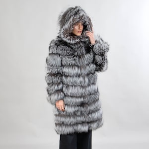 Fox fur polymorphic coat in silver color