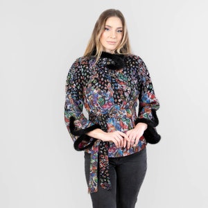 Veste en cuir colorée avec détails en fourrure de vison véritable