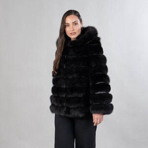 Fox fur polymorphic coat in black color