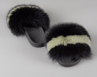 Claquettes en fourrure de renard en fourrure duveteuse Black Ciel