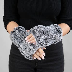 Gray Rex Rabbit Fur Mittens – Soft, Warm, and Elegant