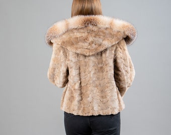 コート PLAIN FW25 FAKE MINK FUR JACKET (JJ25068 BEIGE) Beige Short Mink Fur Jacket With Fox Fur Details Women's