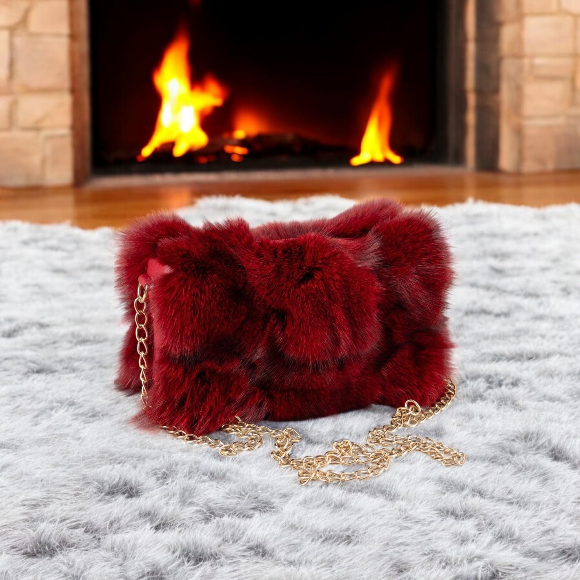 Accent Bag／reopa fur × red RED Colored FOX Fur Envelope Style Bag!brand New Real Natural