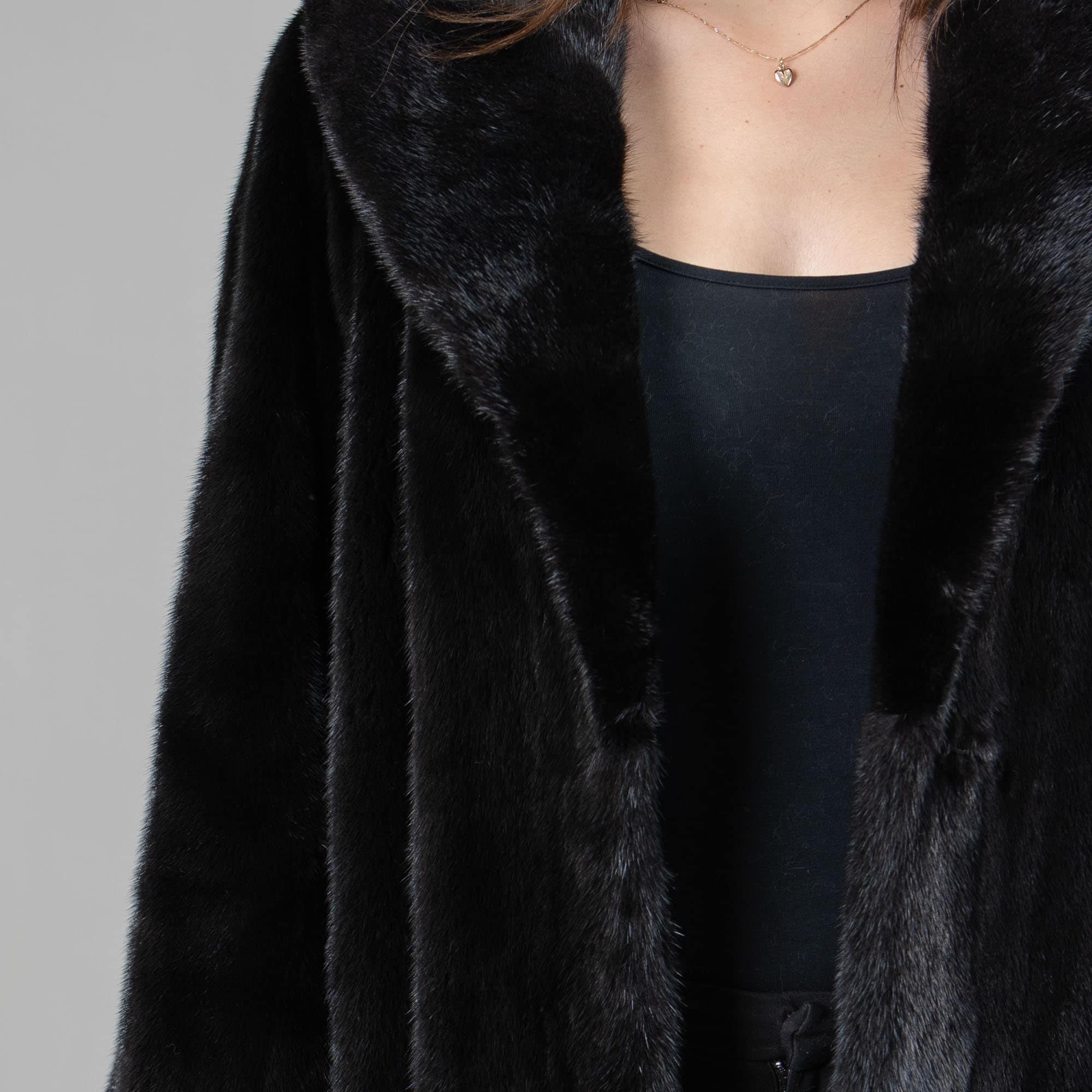 ブラックミンク　フードロングコート フード付きの黒いミンクの毛皮のロングコート - Etsy 日本