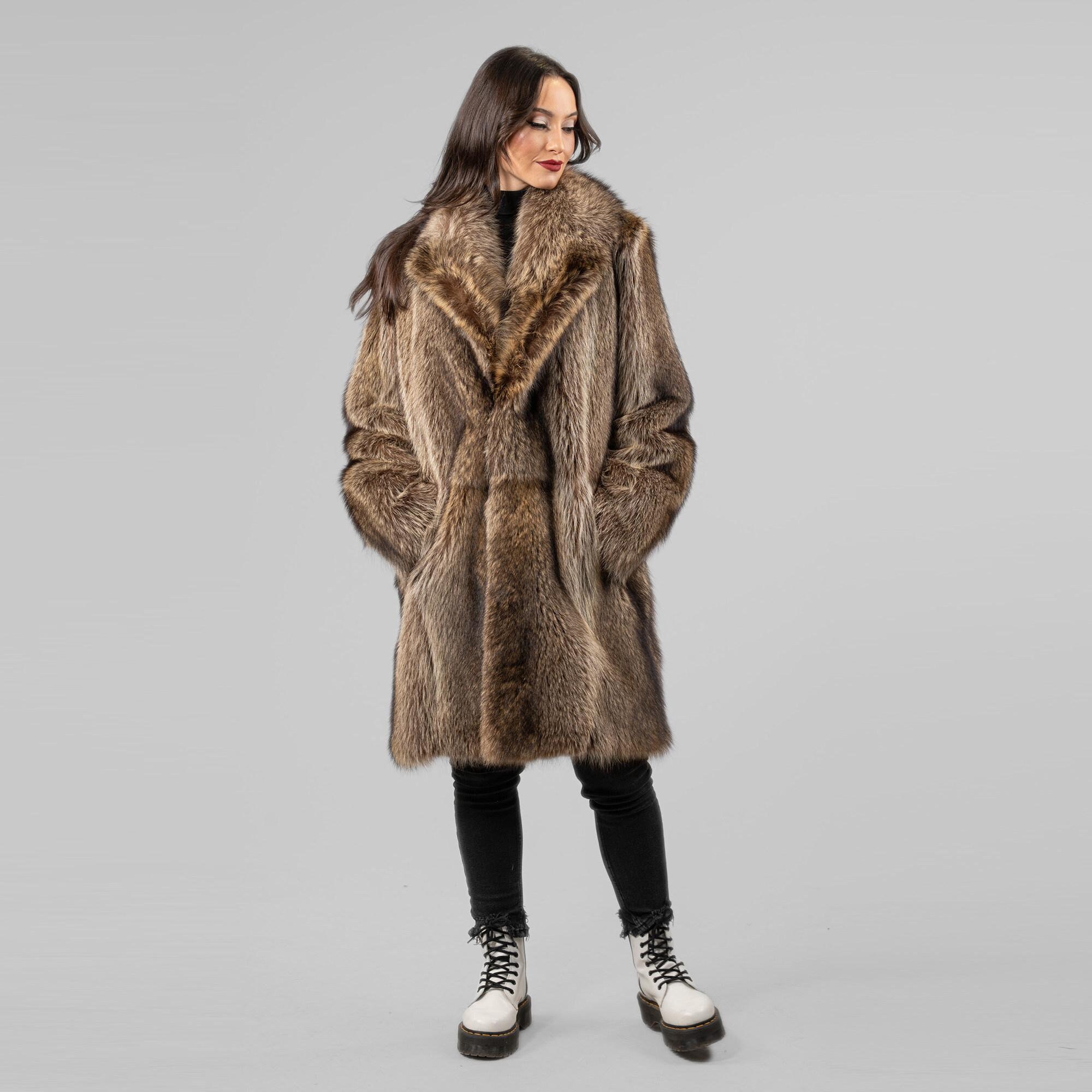 Luxurious Raccoon Fur Coat - Timeless Warmth and Elegance - Etsy