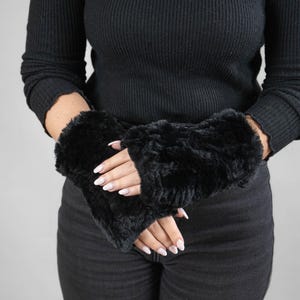 Black Rex Rabbit Fur Mittens – Soft, Warm, and Stylish