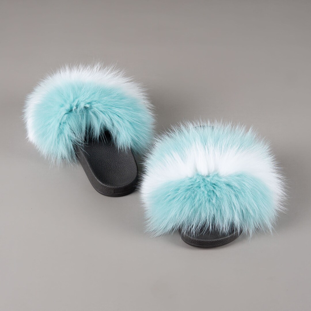 Baby blue hotsell fluffy sliders