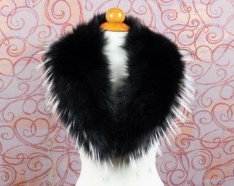 Real Fox Fur Collar In Black Color With White And Silver Details Detachable Wrap Women Winter