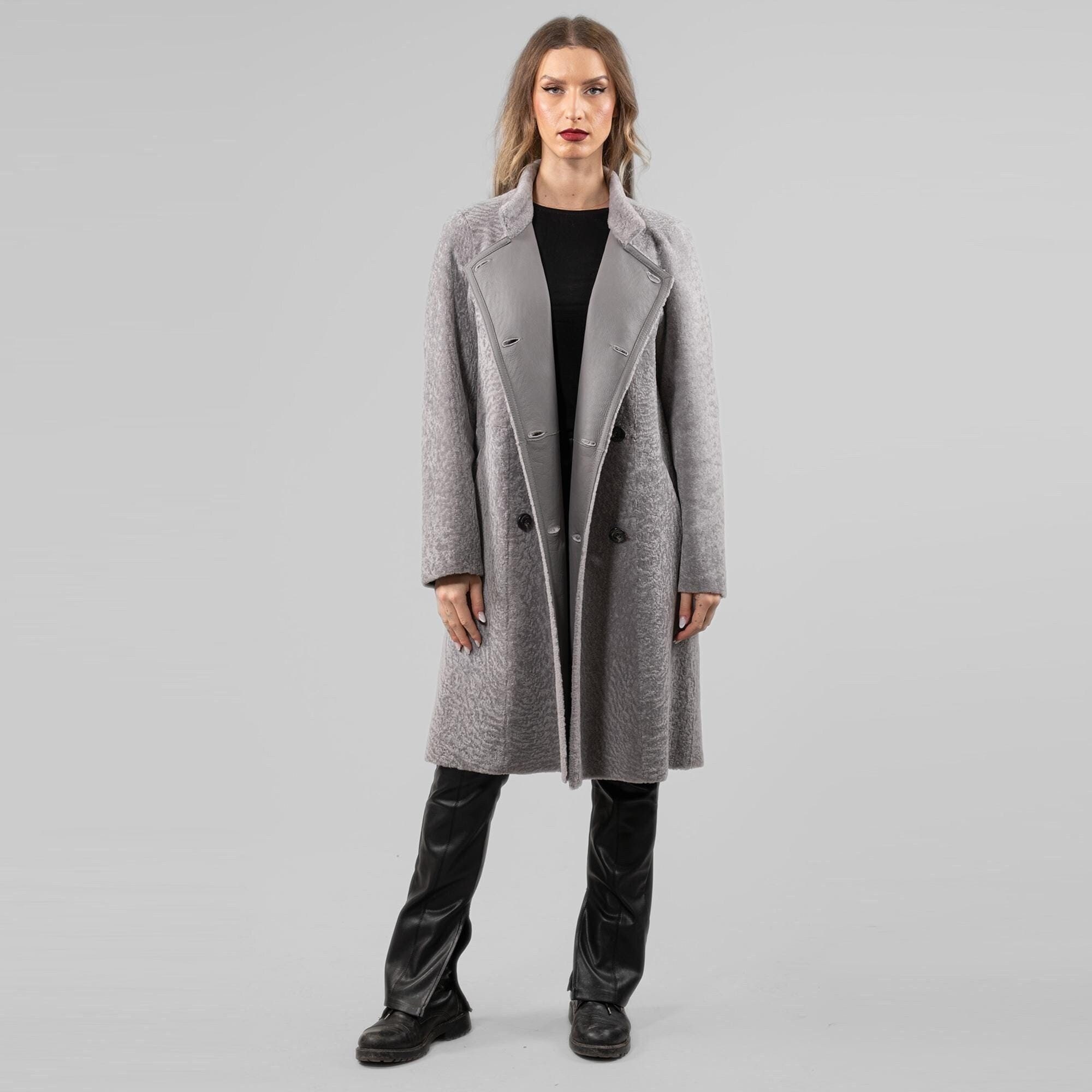 Gray Reversible Sheepskin Coat – Timeless Elegance and Warmth