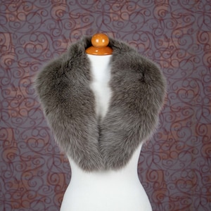 Real Fox Fur Collar In Gray Color Detachable Wrap Women&#39;s Winter