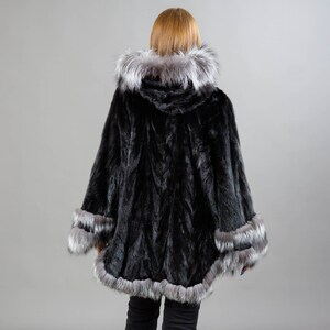 The back view of the coat.
