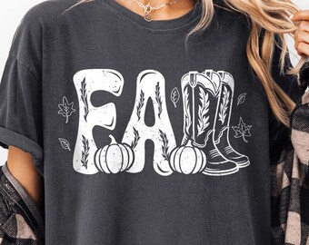 Otoño SVG PNG, Botas de otoño estilo western SVG, Diseño de camiseta de otoño con hojas de calabaza, Otoño campestre SVG, Casa de campo SVG rústica para sublimación de Cricut